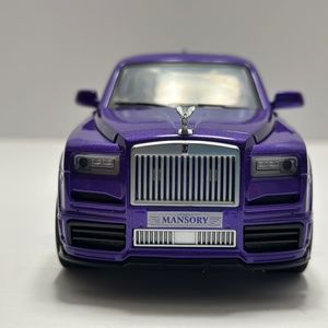 1:24 rolls royce cullinan mansory Diecast with LED HEADLIGHT & TAILLIGHT Purple